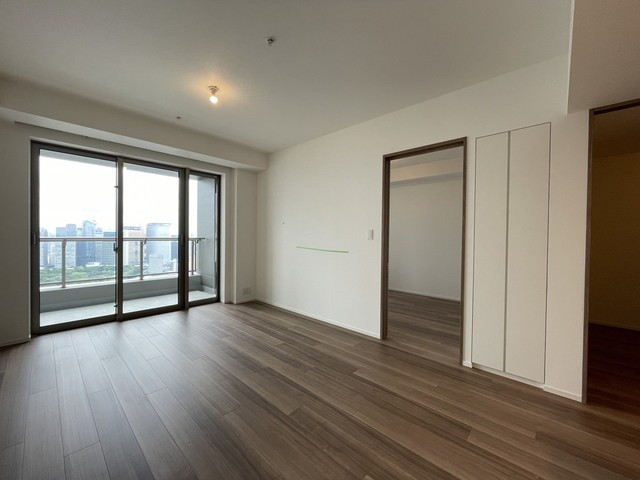 ※写真は同タイプ住戸です。(居間)