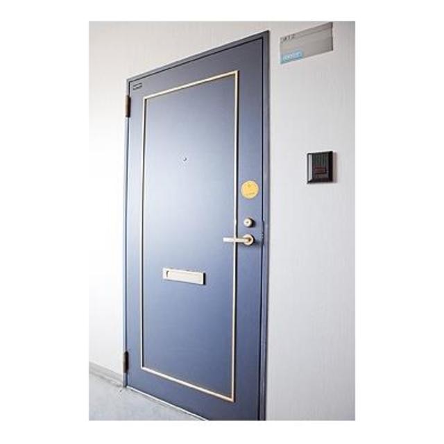 ※写真は同タイプ住戸です。(玄関)