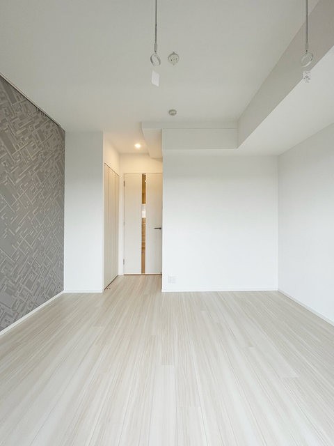 (居間)