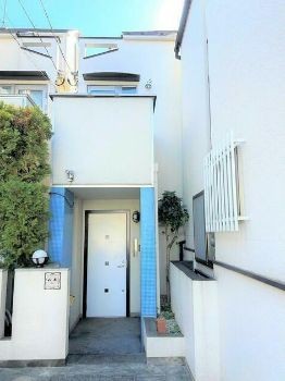 目黒区上目黒2丁目 【賃貸居住】一戸建