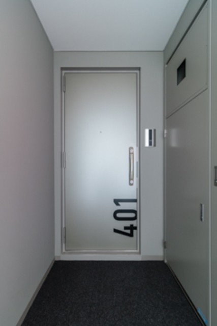 ※写真は同タイプ住戸です。(玄関)