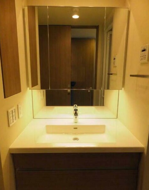 ※同仕様写真含む(内装)