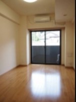 ※同仕様写真含む(居間)