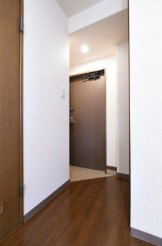 (玄関)