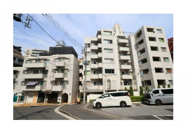 港区赤坂6丁目 【賃貸居住】マンション