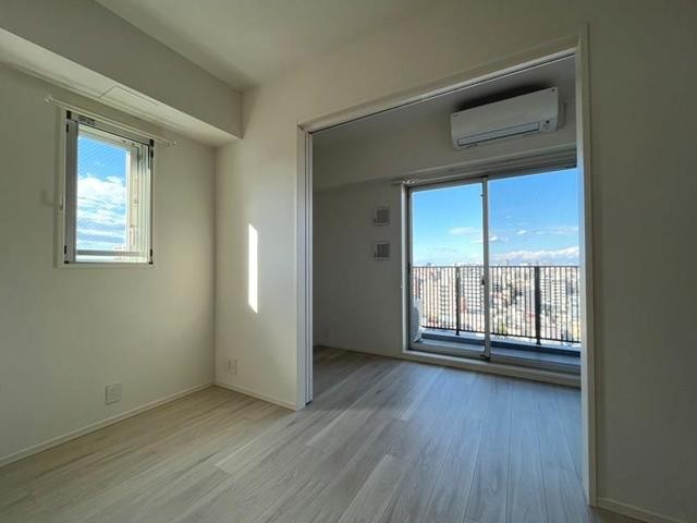 ※写真は同タイプ住戸です。(居間)