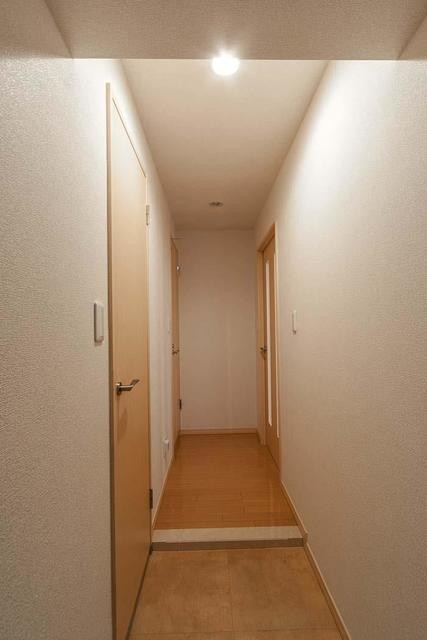 ※写真は同タイプ住戸です。(玄関)