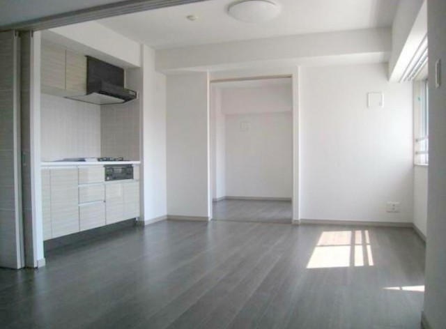 ※同仕様写真含む(居間)