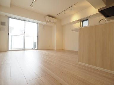 ※同仕様写真含む(居間)