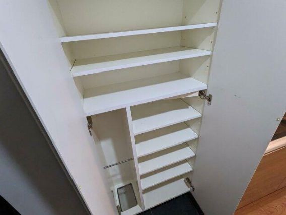 (玄関)