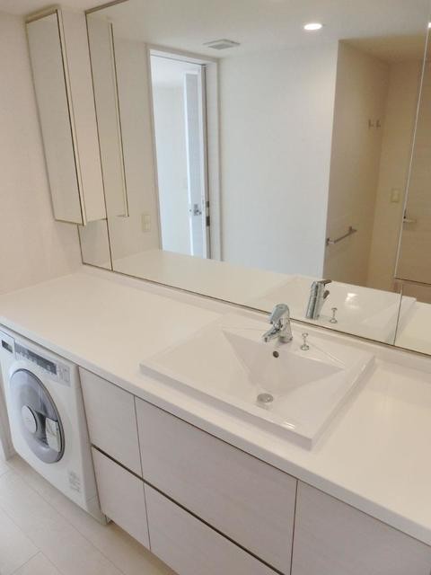 ※写真は同タイプ住戸です。(内装)