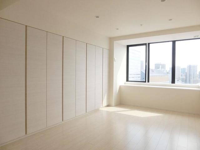 ※写真は同タイプ住戸です。(居間)