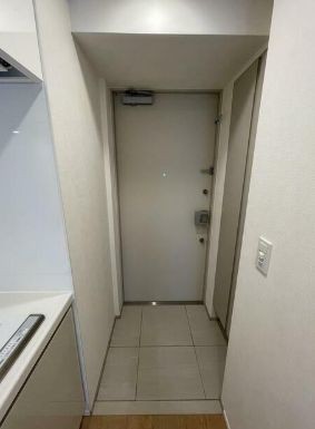 ※同仕様写真含む(玄関)