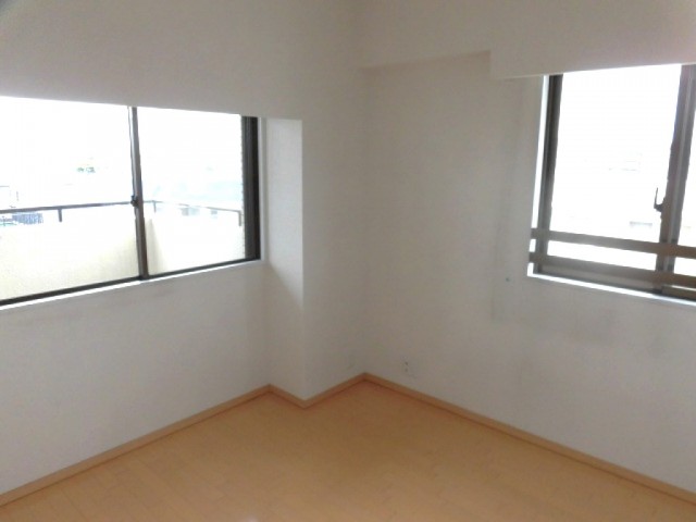 ※同仕様写真含む(居間)