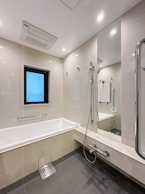 ※写真は同タイプ住戸です。(風呂)