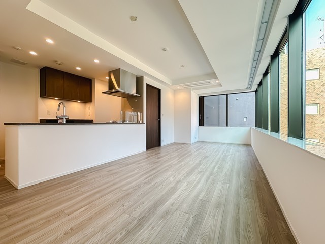 ※写真は同タイプ住戸です。(居間)