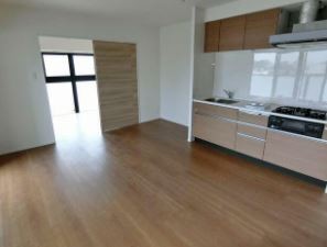 ※同仕様写真含む(居間)