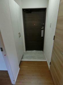 ※同仕様写真含む(玄関)