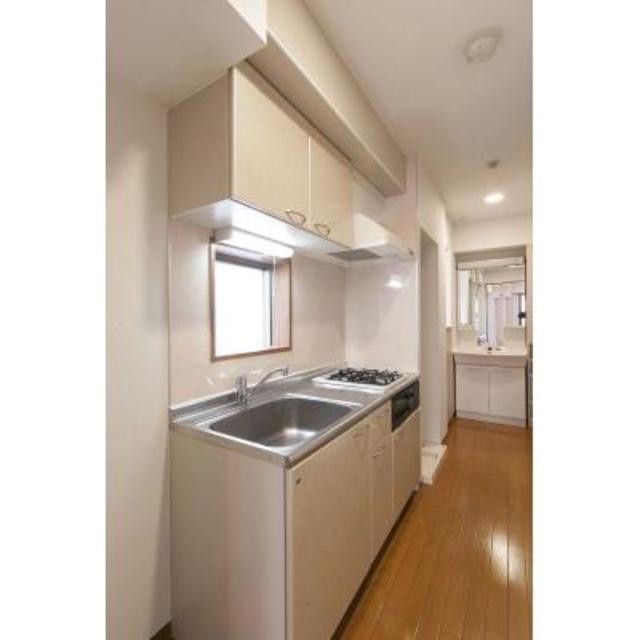 ※写真は同タイプ住戸です。(キッチン)