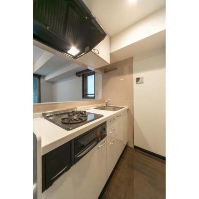 ※写真は同タイプ住戸です。(キッチン)