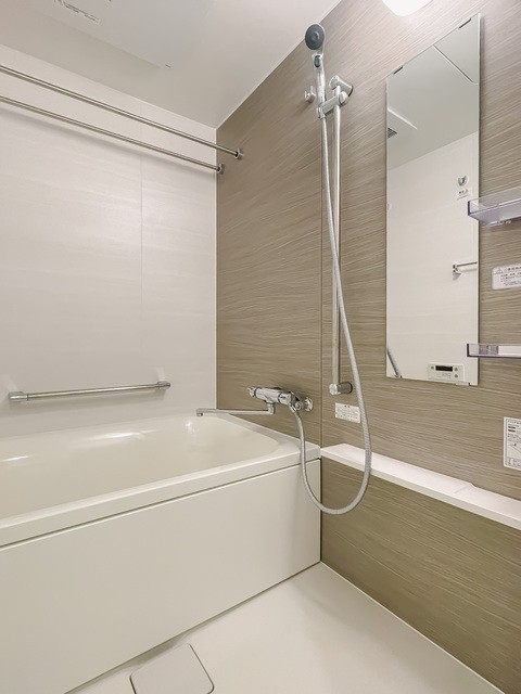 ※写真は同タイプ住戸です。(風呂)