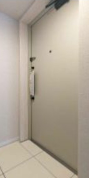 ※同仕様写真含む(玄関)