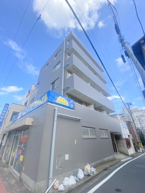 目黒区上目黒5丁目 【賃貸居住】マンション