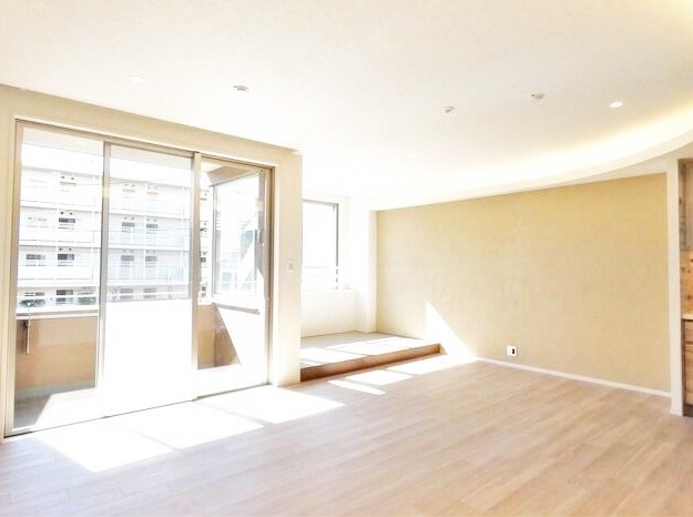 ※同仕様写真含む(居間)