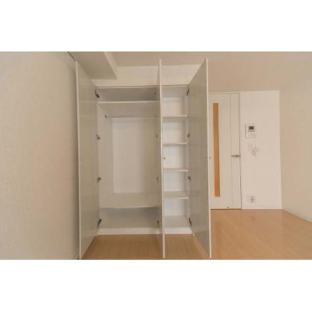 ※写真は同タイプ住戸です。(内装)