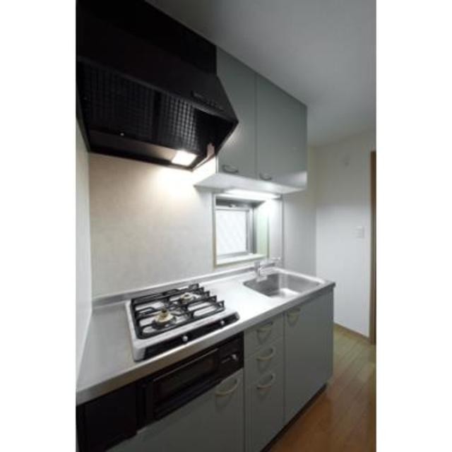 ※写真は同タイプ住戸です。(キッチン)