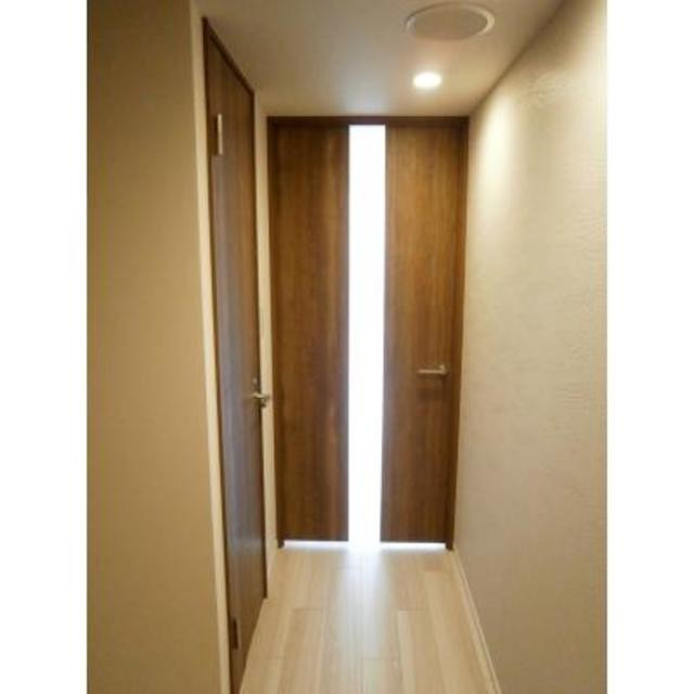 ※写真は同タイプ住戸です。(玄関)