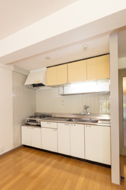 ※写真は同タイプ住戸です。(キッチン)