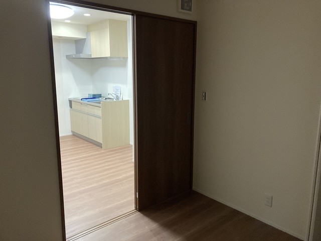 (居間)
