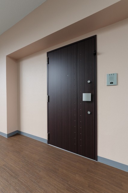 ※写真は同タイプ住戸です。(玄関)