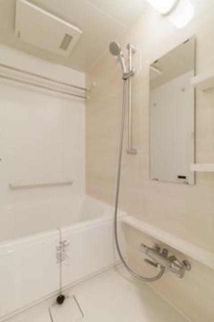 ※写真は同タイプ住戸です。(風呂)