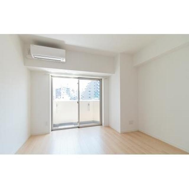 ※写真は同タイプ住戸です。(居間)