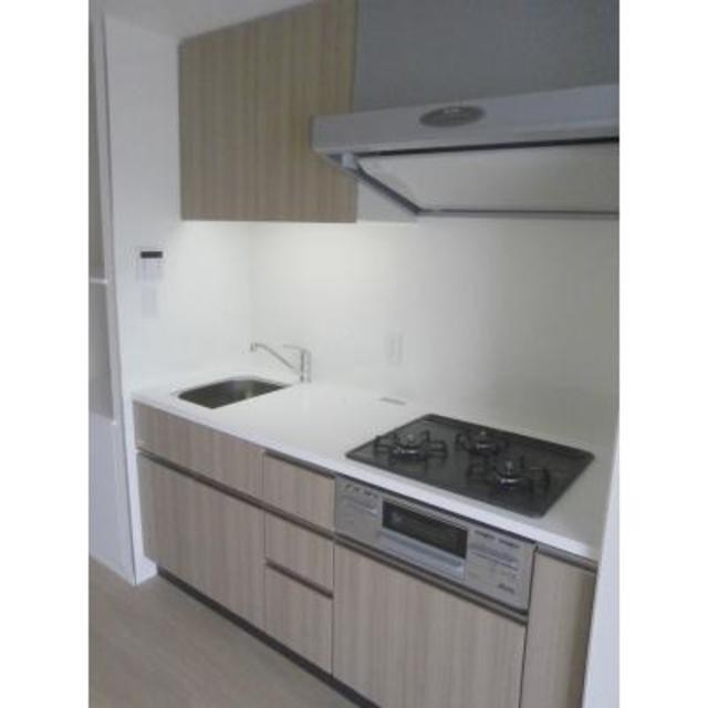 ※写真は同タイプ住戸です。(キッチン)