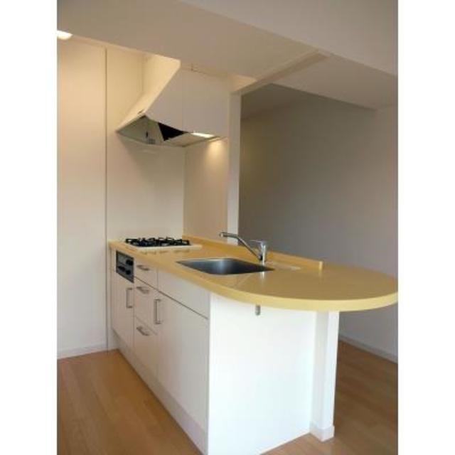 ※写真は同タイプ住戸です。(キッチン)