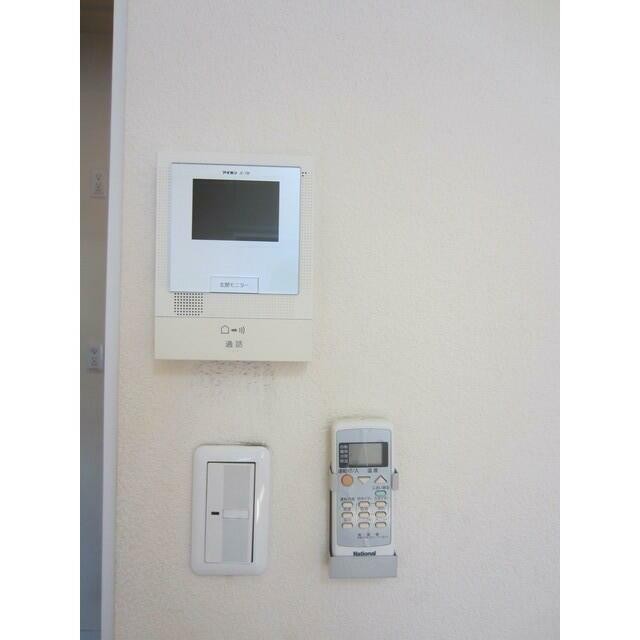 モニター付きインターフォン