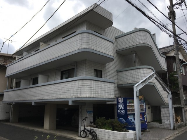 目黒区上目黒3丁目 【賃貸居住】マンション