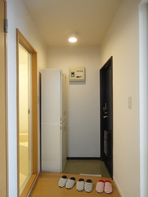 (玄関)