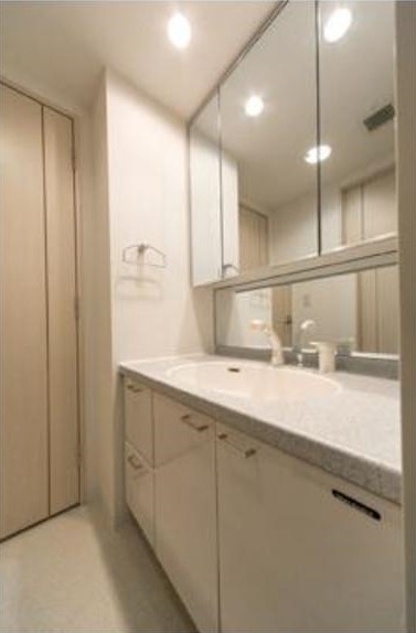 ※同仕様写真(内装)