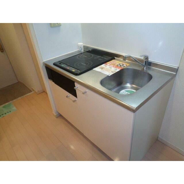 システムキッチン（1口IH・1口ラジエント）(キッチン)