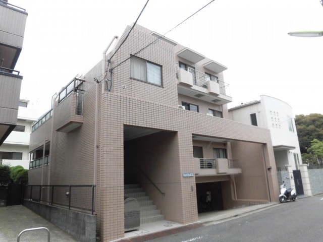 世田谷区下馬2丁目 【賃貸居住】マンション