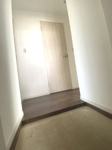 (玄関)