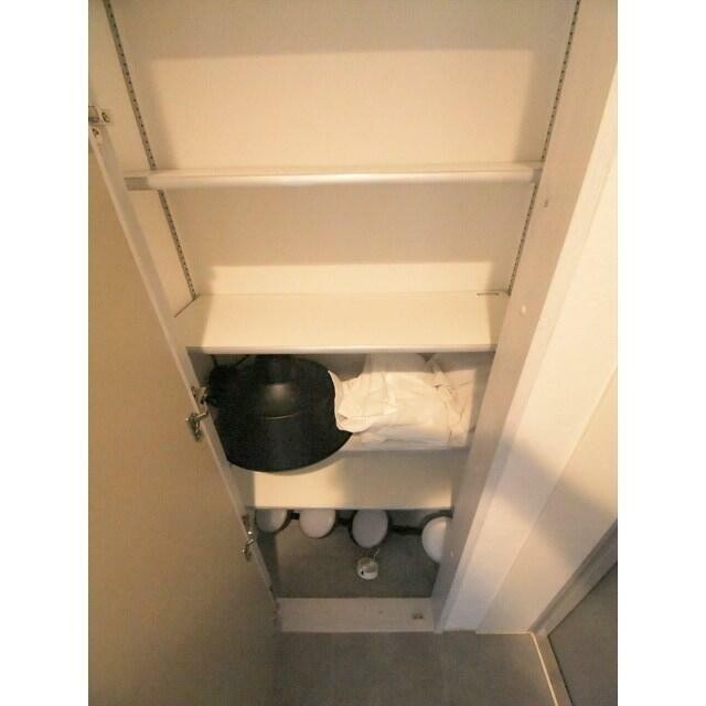 ※同仕様写真含む(玄関)