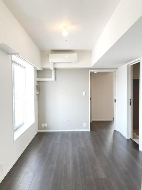 ※写真は同タイプ住戸です。(居間)