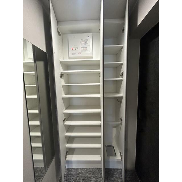 ※Cタイプグレー系参考写真(内装)