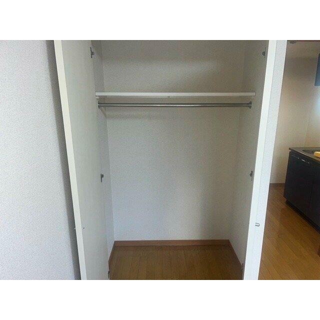 クローゼット(内装)