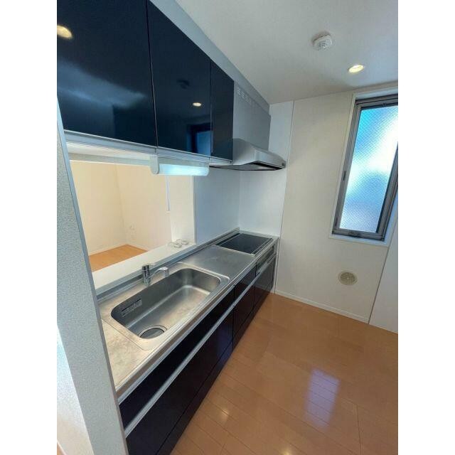 IH3口コンロ・グリル付システムキッチン(キッチン)